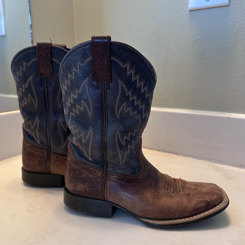 Ariat Cowboy Boots